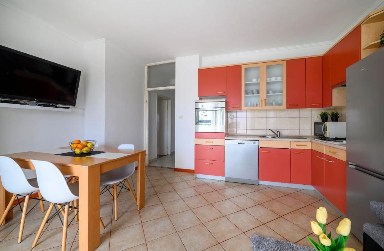 Apartment Malibu ザボリッチ エクステリア 写真